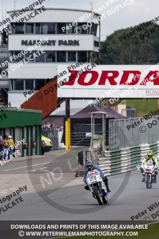 Vintage motorcycle club;eventdigitalimages;mallory park;mallory park trackday photographs;no limits trackdays;peter wileman photography;trackday digital images;trackday photos;vmcc festival 1000 bikes photographs